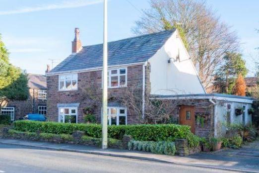 Three-bed detached cottage in Wigan Road, Euxton.
Offers over £450,000. Marketed by Arnold Philips.