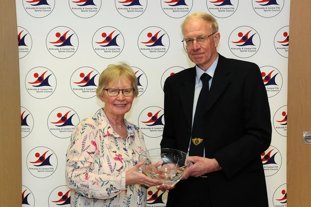 Ice Hockey legend and former Fife Flyer James Taylor was given the Scottish ClubSport Award for Service to Sport Award by Rona Mcraw of the Scottish Association of Local Sports Councils, for 30 years of service to Kirkcaldy Ice Hockey Club.