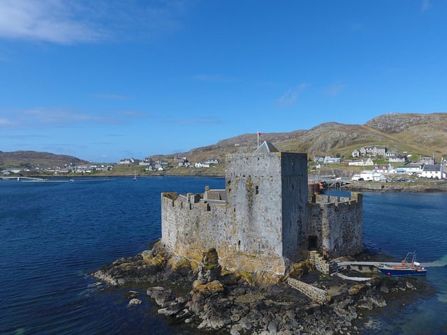 A clan seat since the 11th Century, this Hebridean fortress was leased to the nation by the chief in 2001 for the annual sum of 1 and a bottle of whisky.