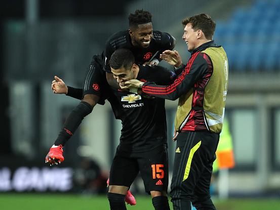 Replaced Bruno Fernandes when the game was already won. Worked hard and good in possession