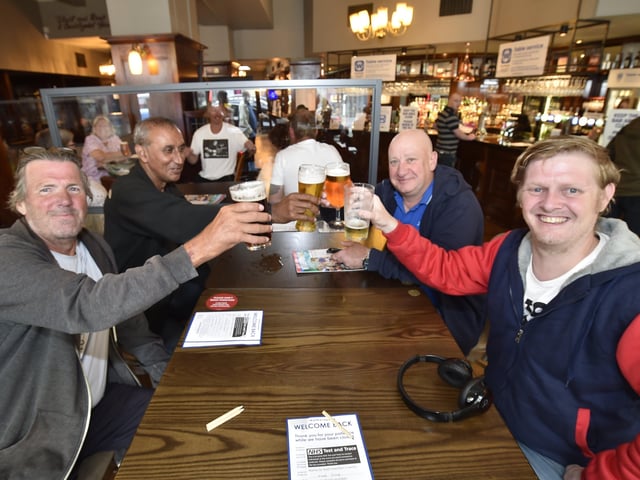 People have been praised for behaviour on Saturday