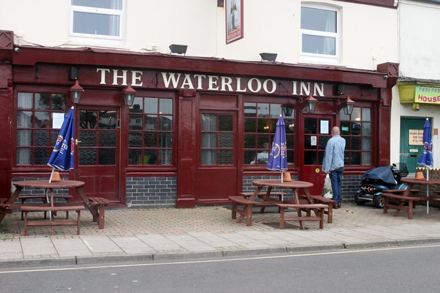 DM2070189a.jpg Pubs in Bognor Regis open after lockdown. The Waterloo Inn. Photo by Derek Martin Photography