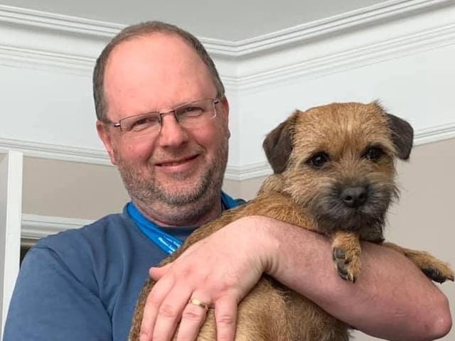 Melanie Muir said: "Ian Muir for his work in the transport department at Worthing Hospital." SUS-200707-104718001