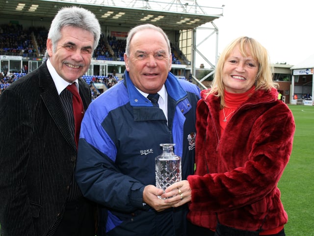 TOMMY ROBSON: Inducted: 4/10/2008. Club record appearance maker with 559 and second highest Football Legaue goalscorer with 128.