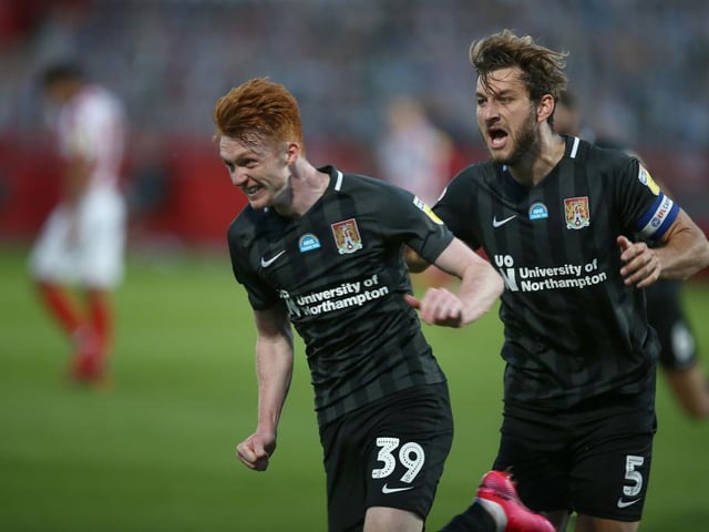 Starts: 10. Average rating: 7.6. Star man awards: 6. Goals: 8. Assists: 0.