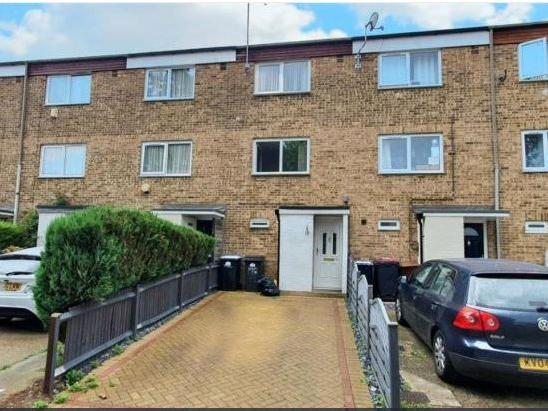 189,995  3 bedroom terraced house in Wade Meadow Court, Lings. Marketed by Horts