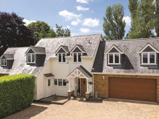 915,000  5 bedroom detached house in Back Lane, Chapel Brampton. Marketed by Jackson-Stopps