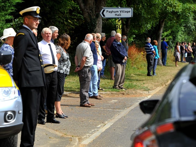 Mike Cole's funeral in Pagham. Pic Steve Robards SR2007141 SUS-200714-111039001