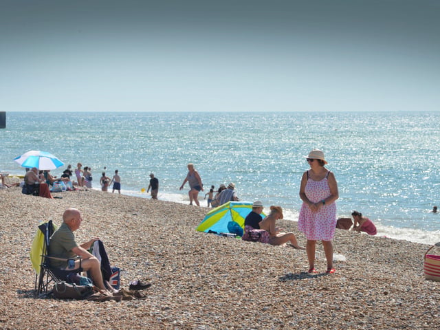Hastings beach, 31/7/20 SUS-200731-112505001