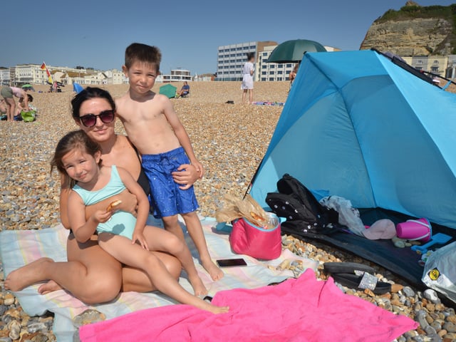 Hastings beach, 31/7/20 SUS-200731-112237001