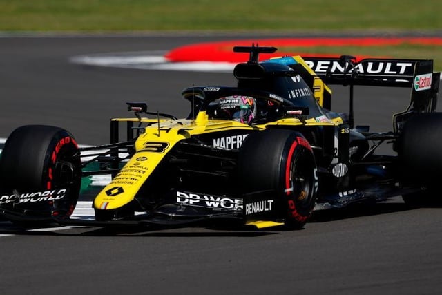 DanielRicciardo will start on the fourth row of the Silverstone grid on Sunday after clocking 1:26.009 in his Renault