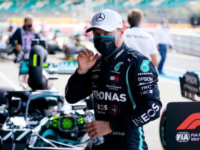 Valtteri Bottas made it a Mercedes lockout on the front row of the grid by clocking 1:24.616