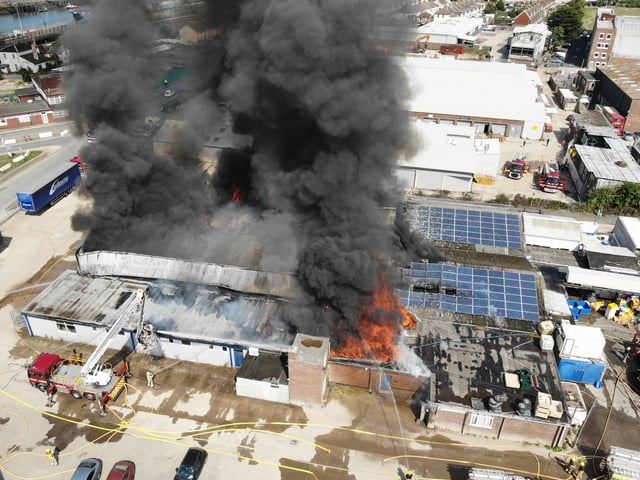 EAST SUSSEX FIRE AND RESCUE WAREHOUSE FIRE NEWHAVEN 8-8-20 SUS-200808-175016001