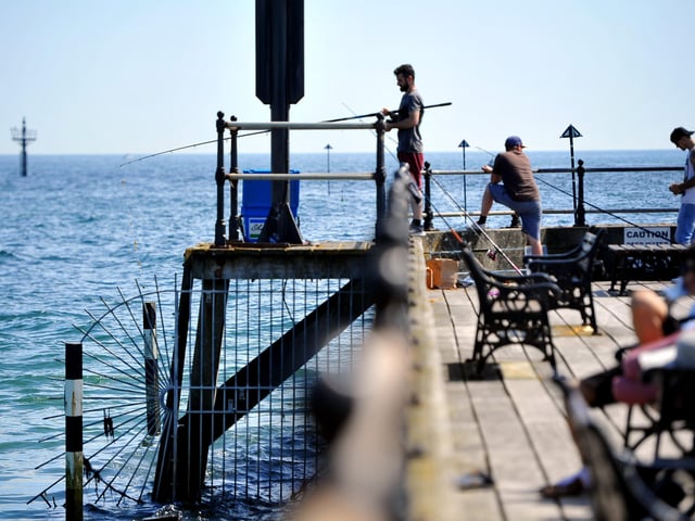 It was a scorching hot day weekend in Littlehampton. Pictures: Steve Robards