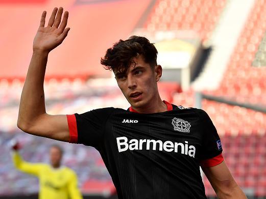 Chelsea will land Bayer Leverkusen's Kai Havertz within the next 10 days. The deal could reach £90m and the playmaker wants a five-year contract (Bild, via Express)