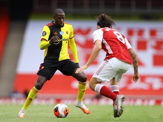 Watford are holding out for £25m for their midfielder Abdoulaye Doucoure. Everton are said to have agreed wages with the 27-year-old Frenchman but the fee remains a stumbling block. (Standard)
