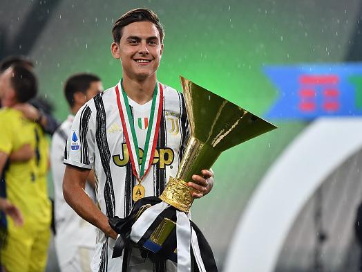 Juventus also think they have found a way to bring back Manchester United's Paul Pogba to Turin. They could well use forward Paulo Dybala, 26, as part of a swap deal. (Tuttosport)