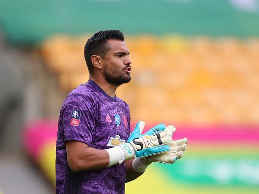 Man United's Sergio Romero, 33, may wish to link-up with his Argentine compatriot Marcelo Bielsa at Leeds. Everton are also keen with Chelsea reportedly interested in David de Gea’s long-term understudy