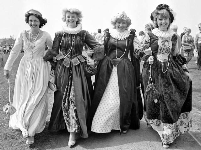 Ladies in waiting