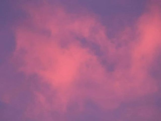 Amanda Lee Photography sported this pink sky over Wellingborough