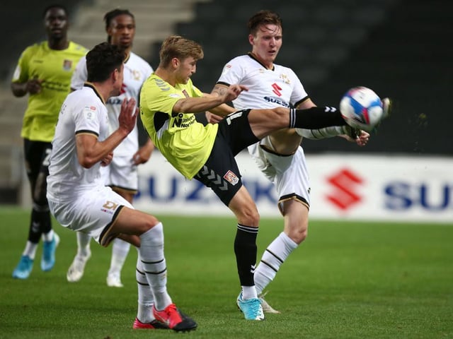 Can't be too familiar with left wing-back but gave it a decent shot after replacing Mills in the first-half... 6