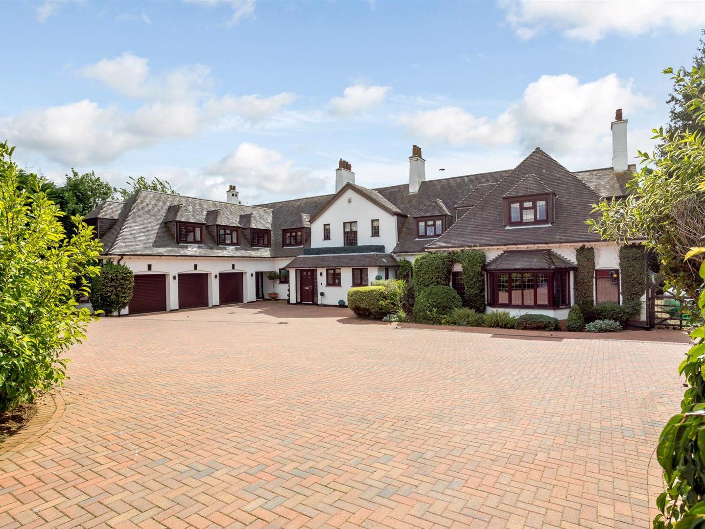 Meadowbank Lodge. Photo: Fine & Country