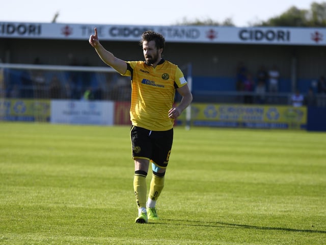 Ross Oulton was sent-off in the second half after his move back to Diamonds confirmed ahead of the game