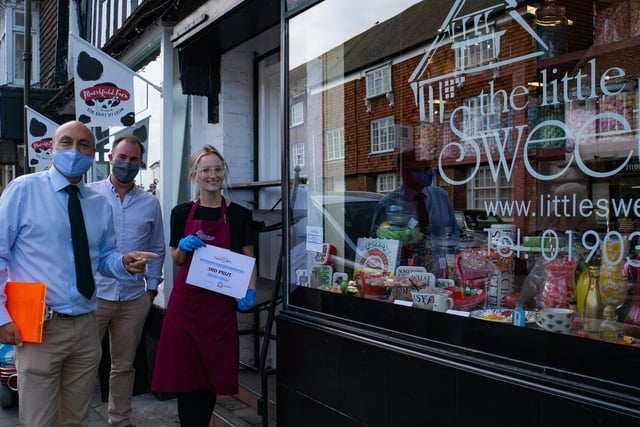 Andrew Griffith presents the foodie category third prize to The Little Sweet Shop, accompanied by Russell Barnes from competition sponsor Steyning & District Business Chamber