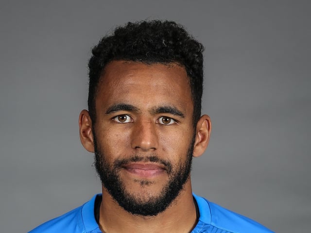 NATHAN THOMPSON: Excellent for the most part. He's currently defending and attacking with great skill. Won some key duels. 8