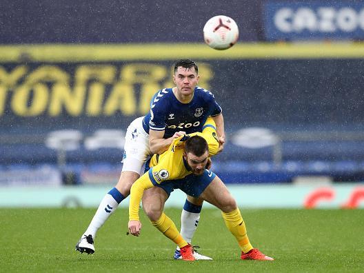 A thankless afternoon for the young striker. Battled hard against Mina and co. One clever flicked effort that went just wide but like Maupay, he rarely received any service