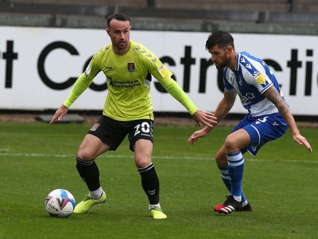 Unable to make any lasting impression on the game before he was one of three replaced shortly after half-time, although he hardly received a decent pass throughout those 56 minutes on the pitch... 5