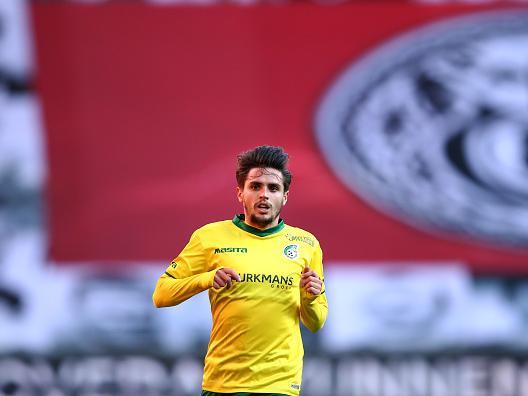 The 22-year-old left back completed his move on a free transfer to Fortuna Sittard after an initial loan spell with the top-flight Dutch club