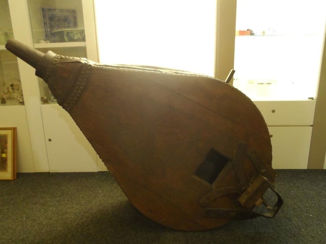 Large Antique English Blacksmith Forge Bellows, 5ft by 2.5ft. Estimate £200-£400