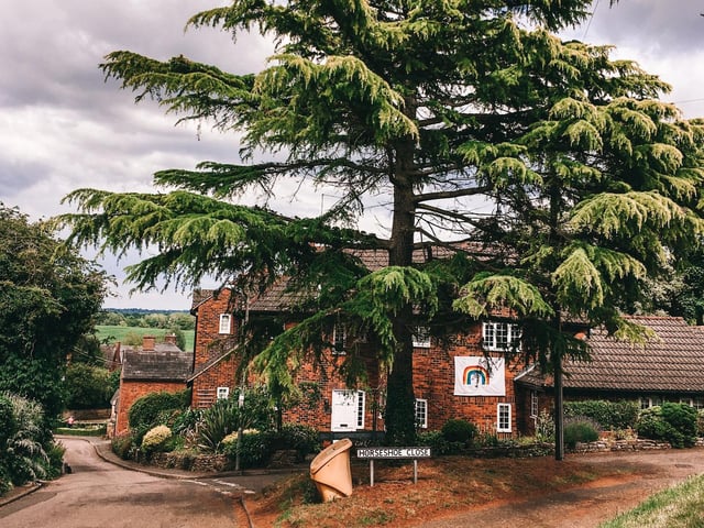 Creaton is a village and civil parish in Daventry. There are currently around 500 residents living there. In the centre of the village is a large, sloping green. The church of St Michael and All Angels has a low stone tower and dates right back to the 13th century!