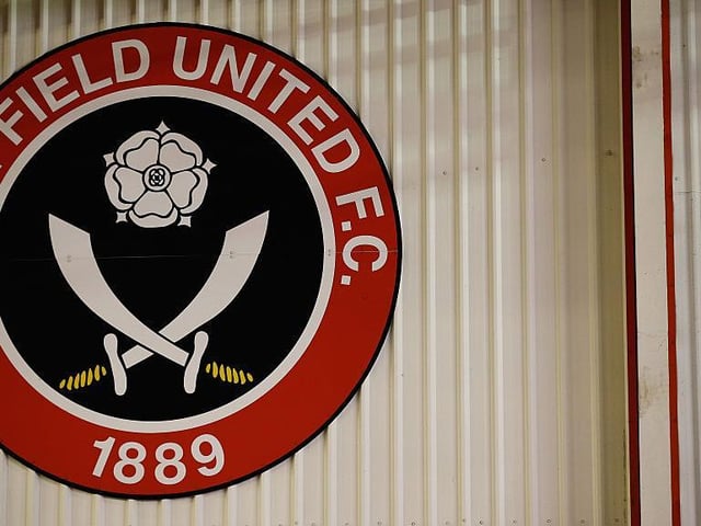 Bramall Lane capacity: 32,702 -  One metre adjusted capacity, lower limit: 8,900