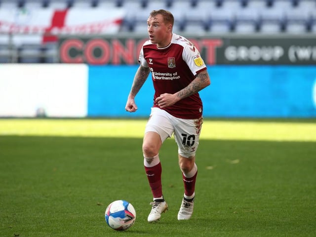 Phenomenal achievement to reach 600 career games and most importantly he was able to celebrate it with three points. His ball created the first goal and he was also involved in the third... 7