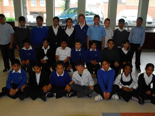 Miss Chester's 6EC class