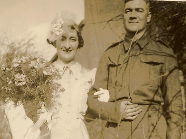 John Ernest Brown and Gladys Edith Brown on their wedding day, September 10, 1939