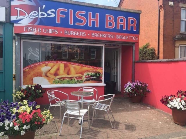 Deb’s Fish Bar, based on Wellingborough Road in Rushden, offers a range of fish and chips, burgers and breakfast baguettes. They offer both delivery and collection services.