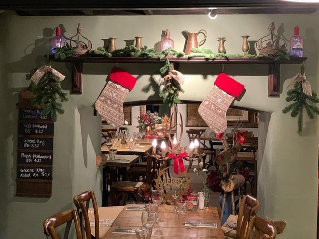 The Rose and Crown is a relaxed country pub situated in Yardley Hastings.