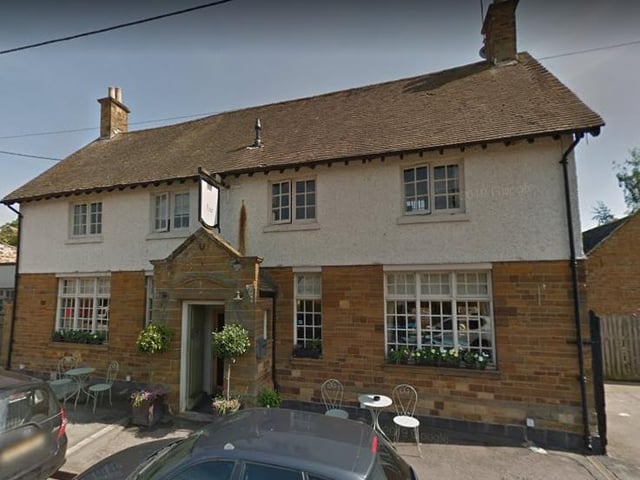 Located on Bedford Road in Little Houghton, The Four Pears dates back to 1615 and recently had a new menu launched by the popular catering company, 'Burnt Lemon Chefs'.