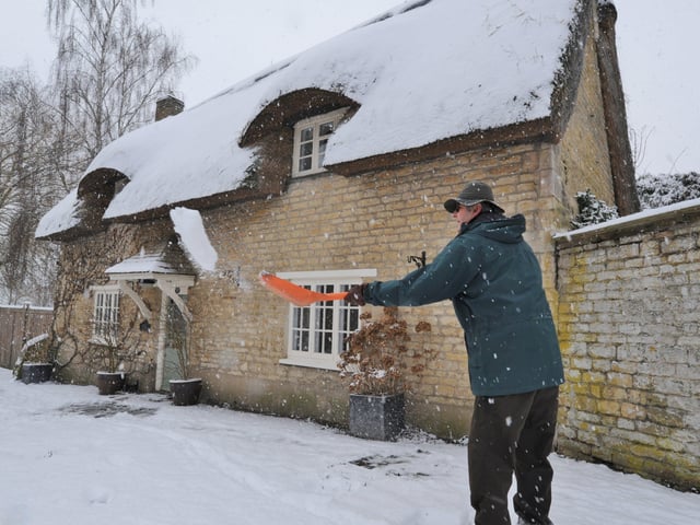There has been no heavy snowfall in Peterborough this year (all pics taken before social distancing rules)