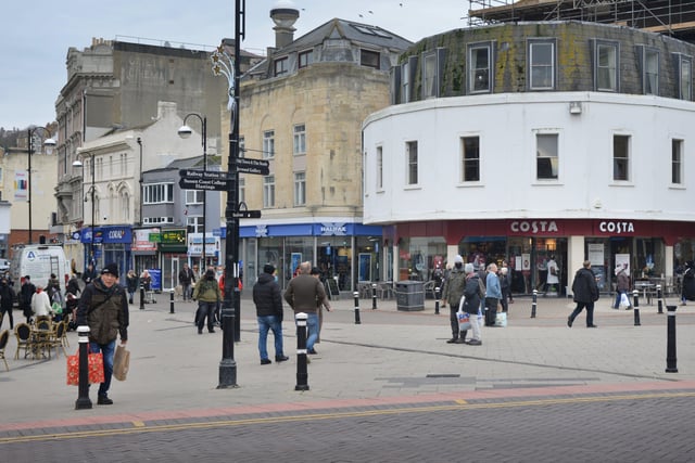 Hastings town centre pictured at the end of England's second lockdown on 2/12/20. SUS-200212-143511001