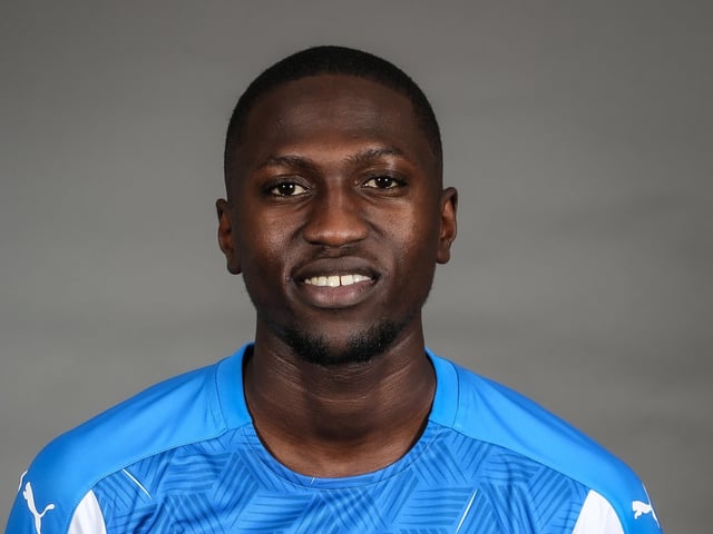 IDRIS KANU: Not the attacking impact of Saturday after one strong first-half burst. He defended okay though before cramping up in the second-half 6.5