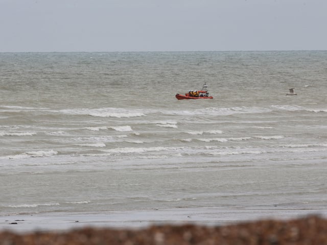 HM Coastguard has been supported by Sussex Police SUS-201012-131723001
