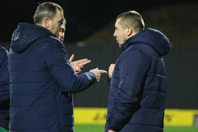 Craig Elliott and Anthony Johnson is discussion at full time. Photo: Oliver Atkin