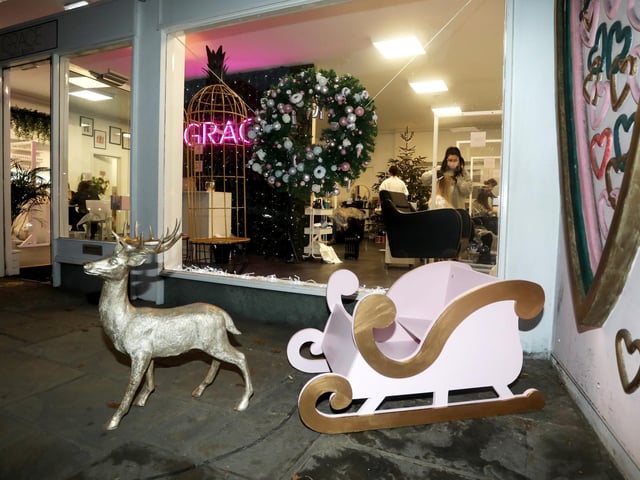 Photography of Christmas shop windows in Chichester, West Sussex, UK.
Photograph by Sam Stephenson, 07880 703135, www.samstephenson.co.uk, @sspjpg. SUS-201215-141318001