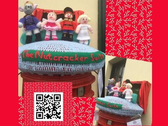 Have you seen the knitted toppers?