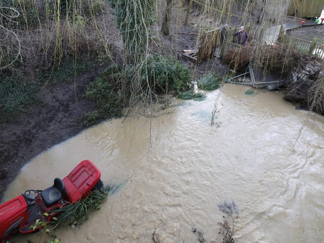 Looking at the flood water in the daylight