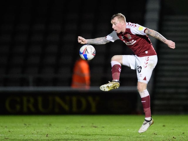 Pushed back quite deep at times so not able to express himself as much as Town would have liked, though one pinpoint cross did find Hoskins. Disciplined and hard-working out of possession... 7